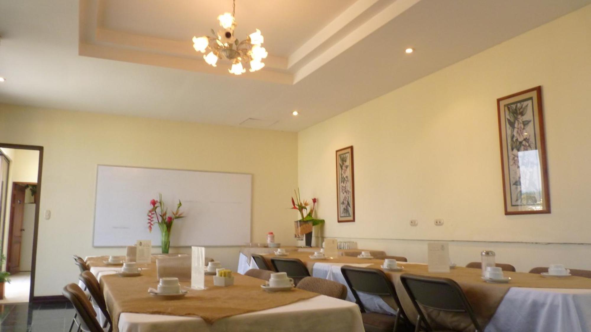 Hotel Plaza Real Suites & Apartments San Jose Esterno foto